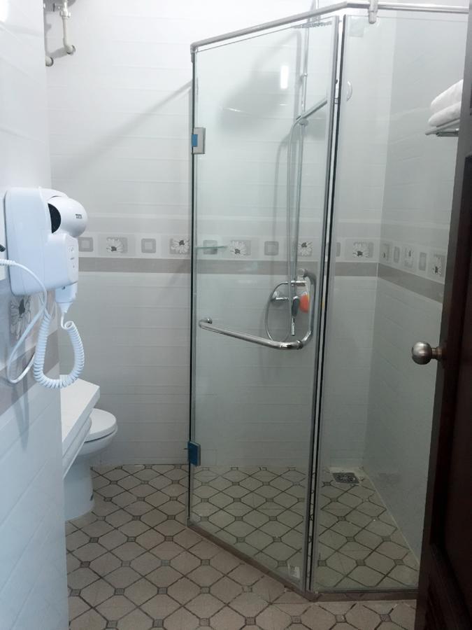 Hong Kong 2 Hotel Vinh Kültér fotó