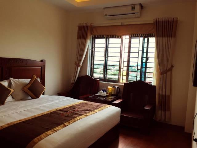 Hong Kong 2 Hotel Vinh Kültér fotó