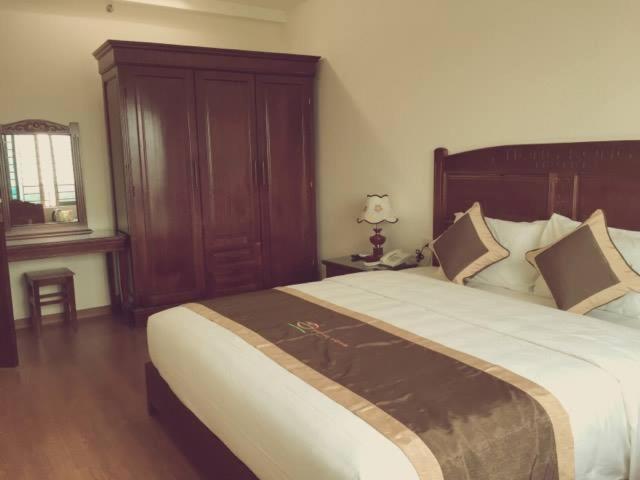 Hong Kong 2 Hotel Vinh Kültér fotó